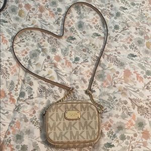 Michael Kors Crossbody
